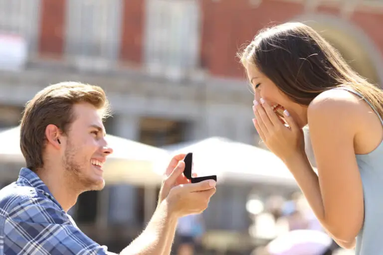 El Arte Del Discurso Para Pedir La Mano Palabras Que Sellan Un